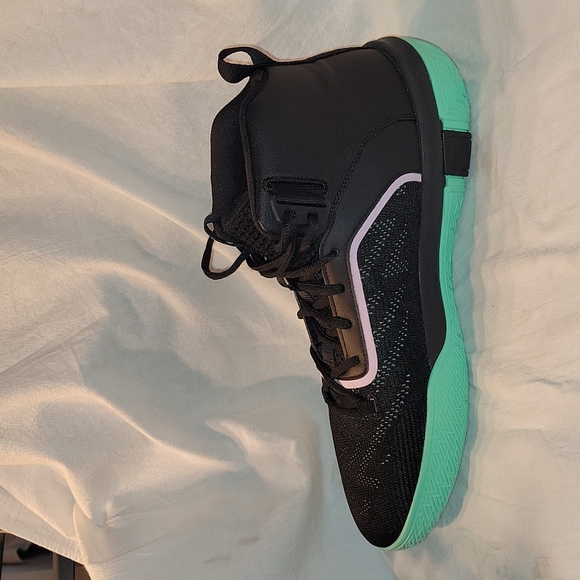 Puma Legacy Dark Mode Basketball Mens Size 14 Athletic Shoes 193419-01 - Picture 5 of 8